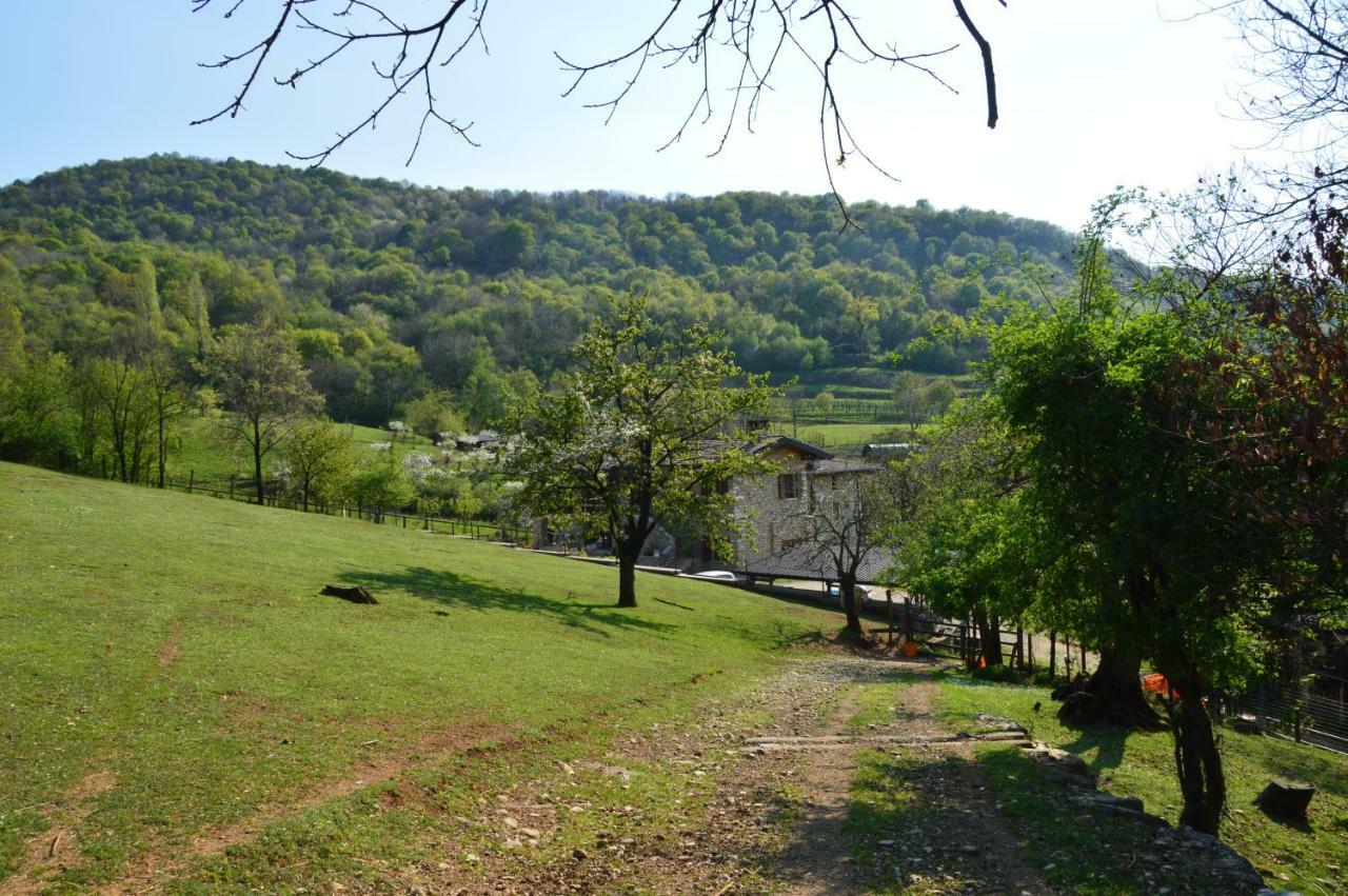 Cascina Valsorda Bed and Breakfast Concesio Εξωτερικό φωτογραφία