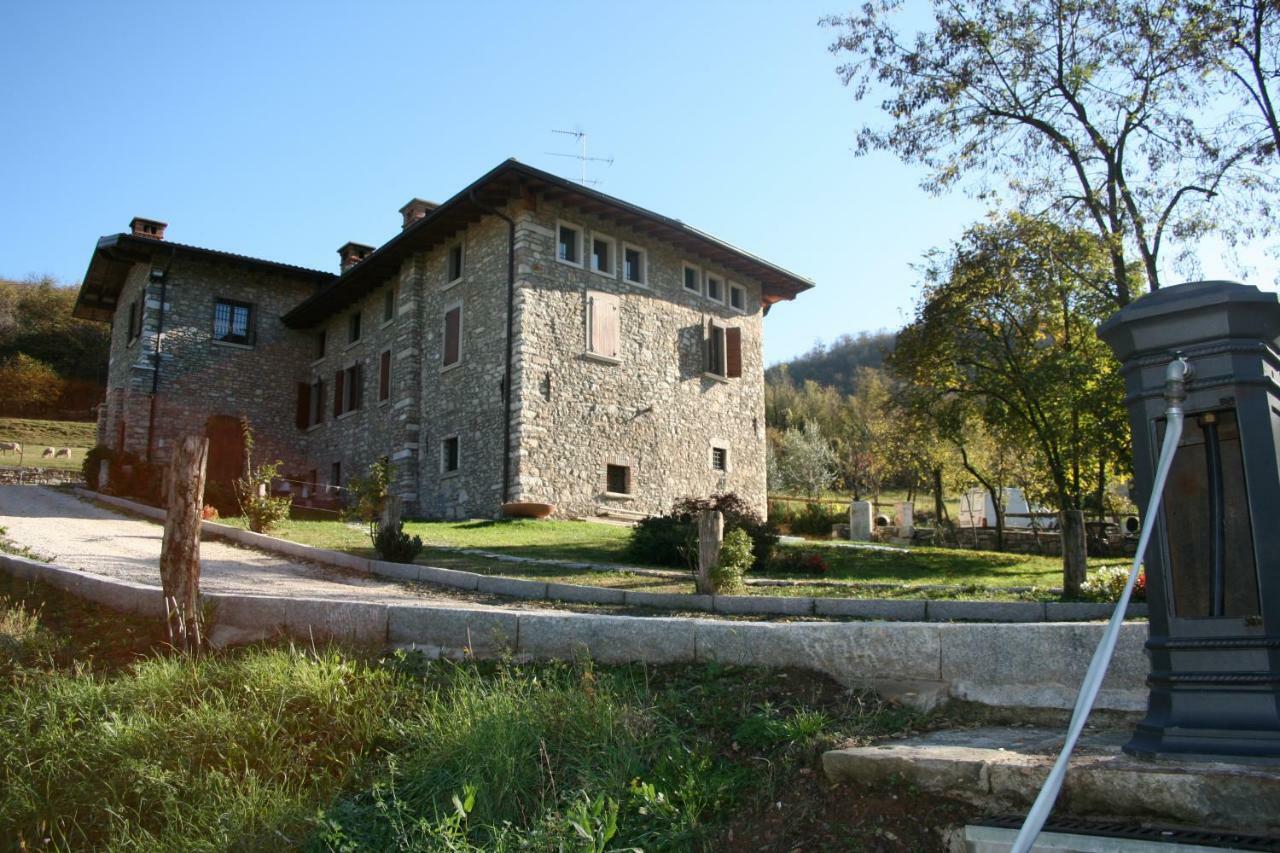 Cascina Valsorda Bed and Breakfast Concesio Εξωτερικό φωτογραφία