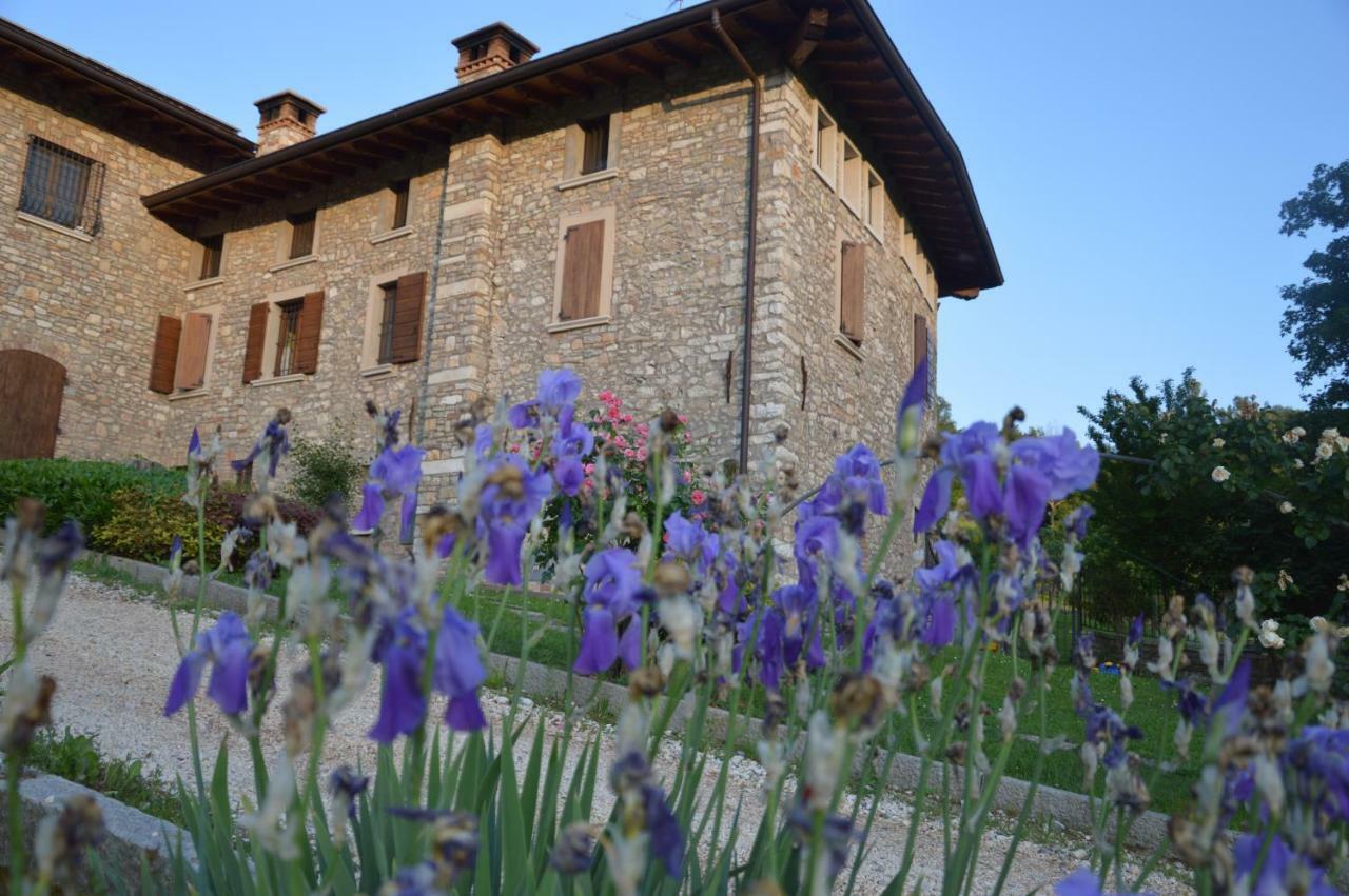 Cascina Valsorda Bed and Breakfast Concesio Εξωτερικό φωτογραφία