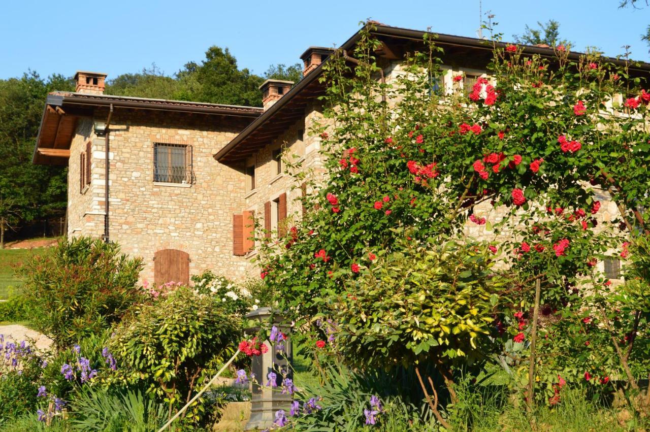 Cascina Valsorda Bed and Breakfast Concesio Εξωτερικό φωτογραφία