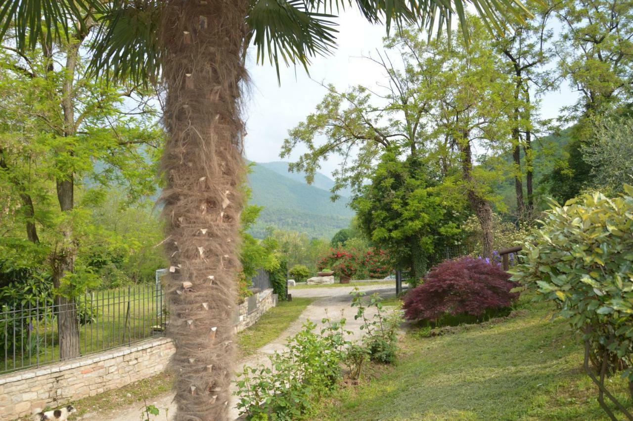 Cascina Valsorda Bed and Breakfast Concesio Εξωτερικό φωτογραφία